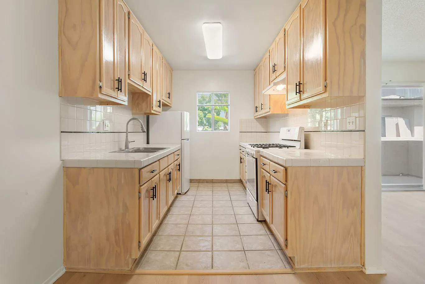 1 bed, 700 sqft, $2,250 — Photo 2