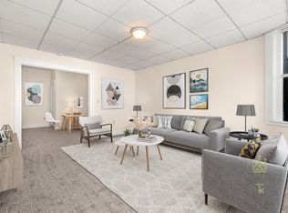 126 Babcock St APT 37A, Brookline, MA 02446