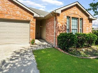 482 Hunters Ridge Dr, Melissa, TX 75454