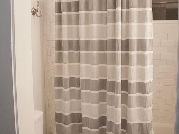 Main floor full bath