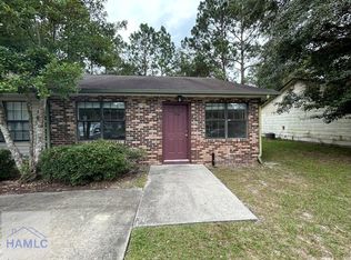 734 Sharon St, Hinesville, GA 31313