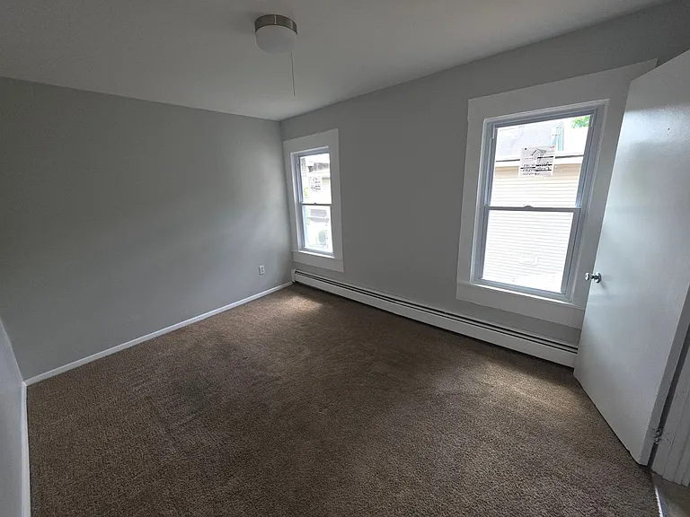 32 Brooklyn St — Photo 11