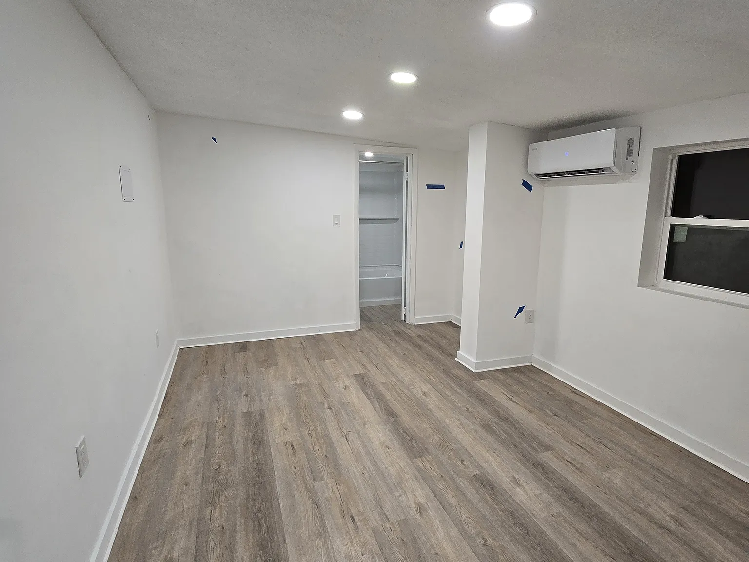 2 bed, 1006 sqft, $2,000 — Photo 3