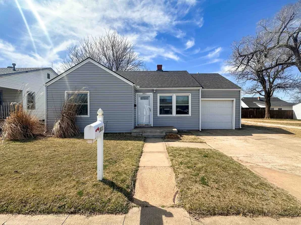 1811 9th St, Woodward, OK 73801