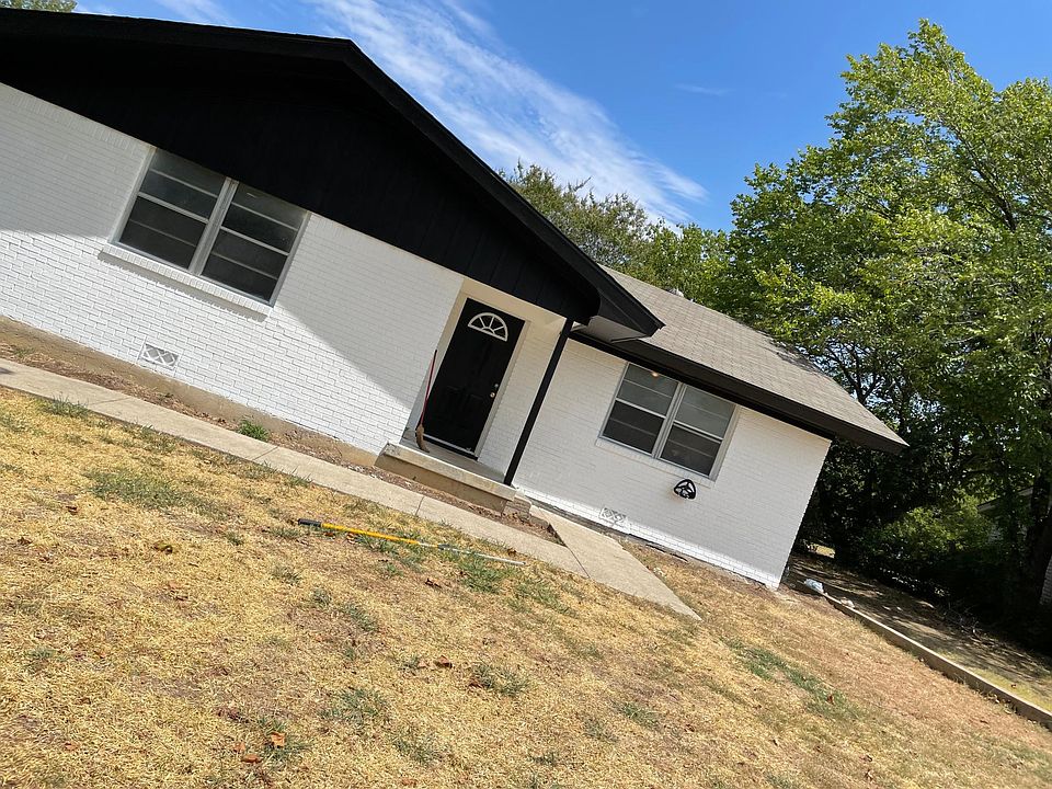 1st image of 7533 Maple Dr