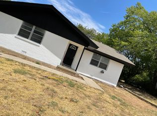 7533 Maple Dr, North Richland Hills, TX 76180