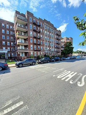 Rented by NYC Realty Brokers LLC | media 1