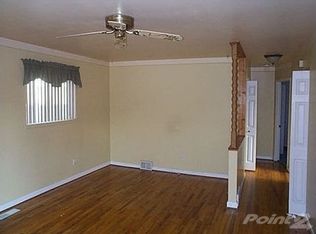 19431 Williamson St, Clinton Township, MI 48035