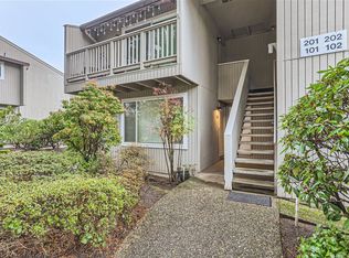 7920 168th Ave NE #101, Redmond, WA 98052