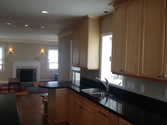 Open kitchen / living 