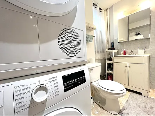 Rented by Compass | media 12