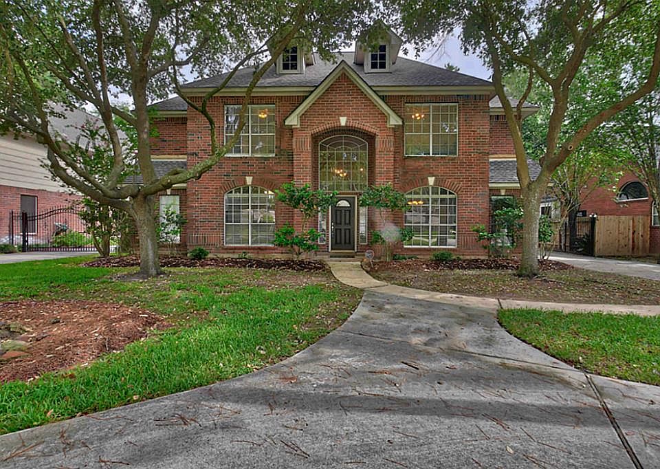 1st image of 12114 Silver Creek Dr