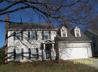 9402 Vera Jones Ln, Charlotte, NC 28213