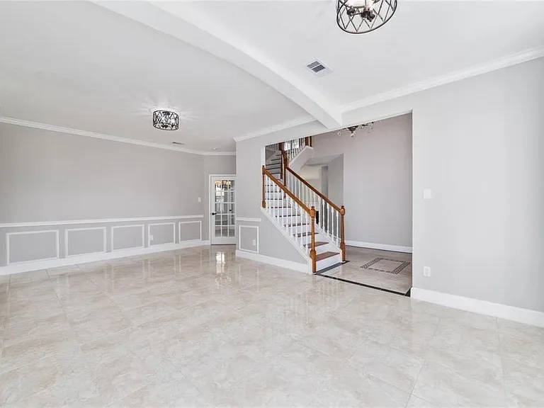 457 Corridor Way — Photo 10