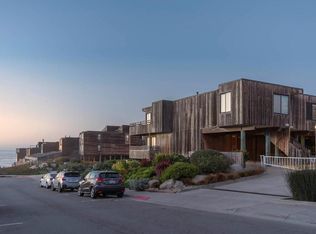 125 Surf Way APT 340, Monterey, CA 93940