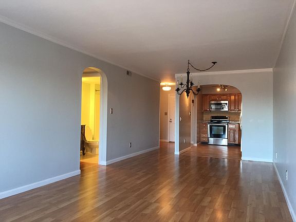 Open floor plan with large dining/living area
