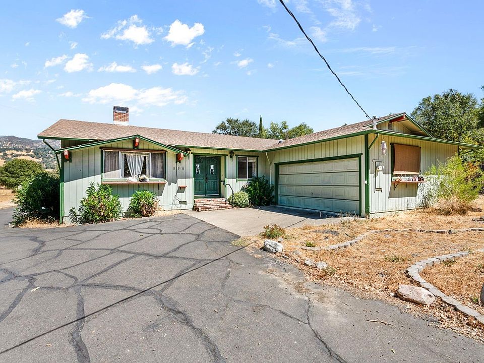 1st image of 590 Blue Oak Drive