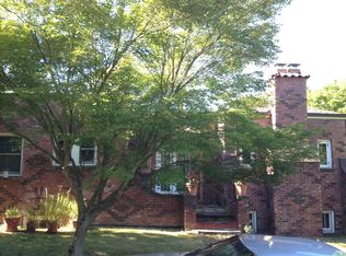 10003 15th Ave NE, Seattle, WA 98125