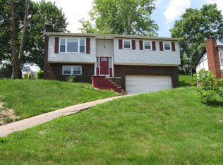435 Evergreen Cir, Poca, WV 25159
