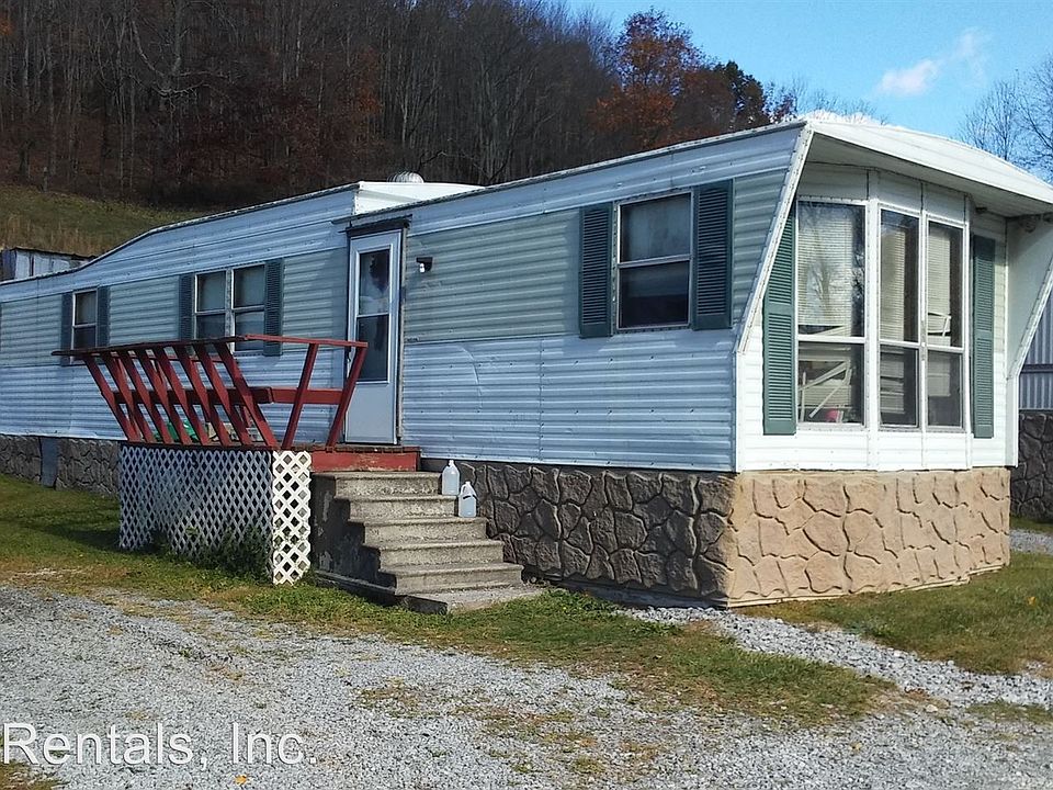 1st image of 109 Ginger Ln