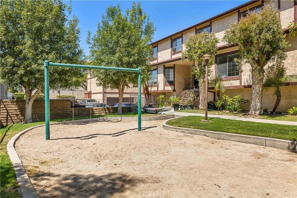 515 W Gardena Blvd Unit 27, Gardena, CA - View 3