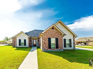 153 Betty Ruby Dr, Gray, LA 70359