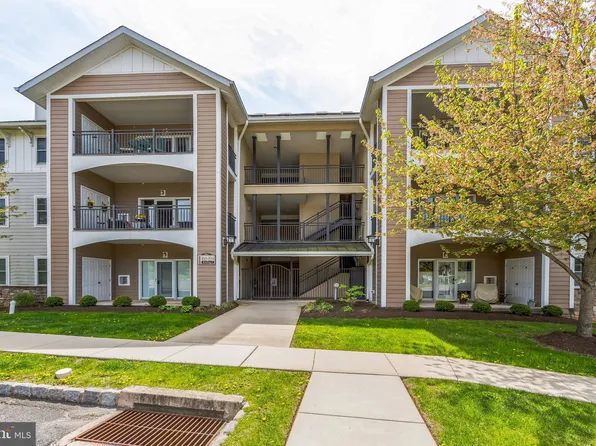 176 Bucktown Crossing Rd #4-2-C, Pottstown, PA 19465