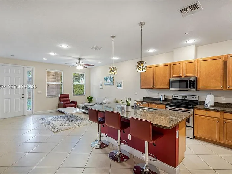 4025 Cascada Cir — Photo 8