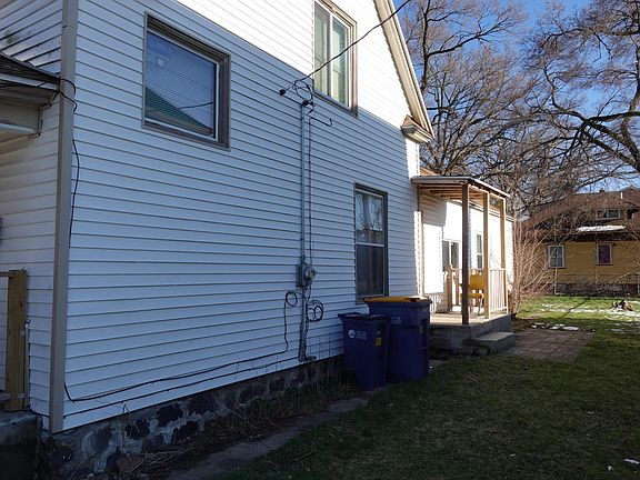 4th image of 506 Dickinson St SE