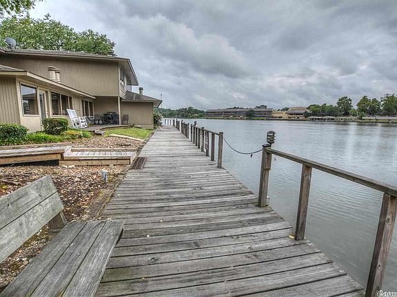 2nd image of 100 Bayou Point #B-1
