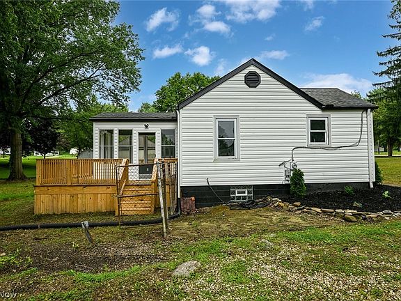 4th image of 2933 S Hametown Rd
