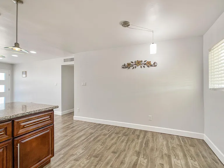 825 W Elna Rae St — Photo 6
