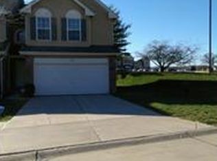 1534 Somerset Terrace Dr, Saint Louis, MO 63136