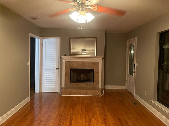 3rd image of 5393 Charles Samuel Dr
