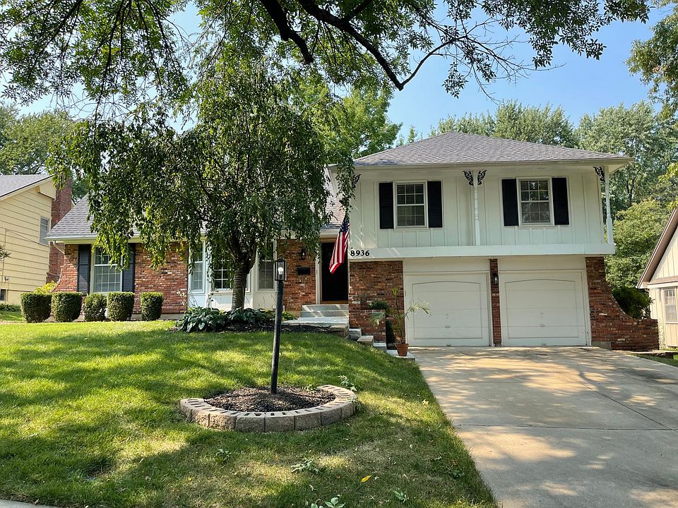 1st image of 8936 Hadley Pl