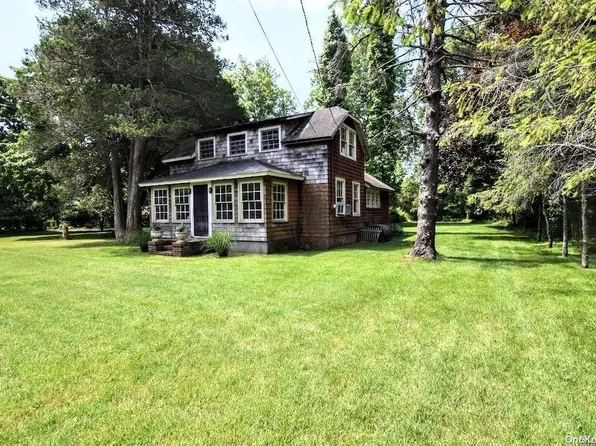 72 Old Stump Road, Brookhaven, NY 11719