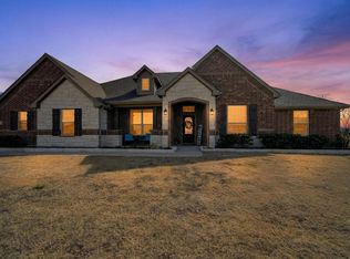 1180 Colina Pkwy, Farmersville, TX 75442