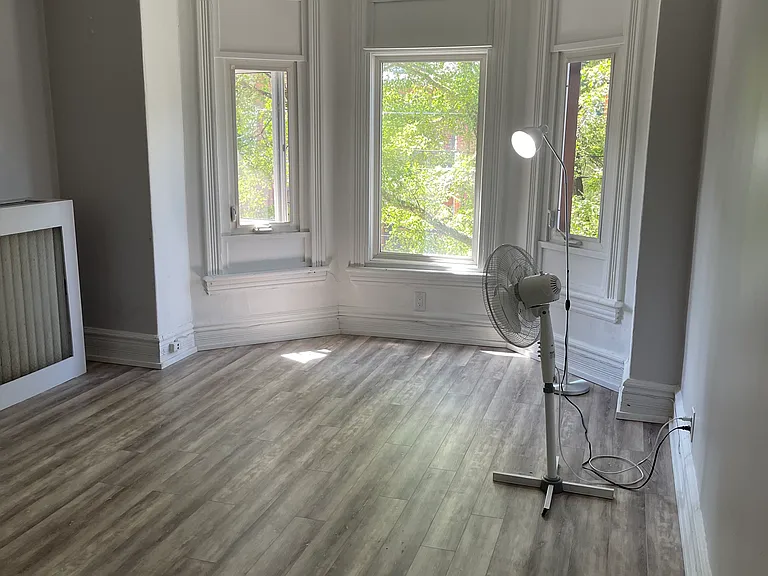 45 Ontario Ave #2 — Photo 10