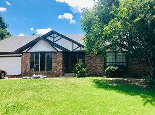 2006 Jamestown Ct, Ardmore, OK 73401