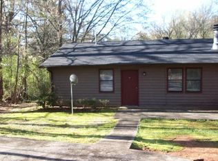 135 Christa Ln, Athens, GA 30606