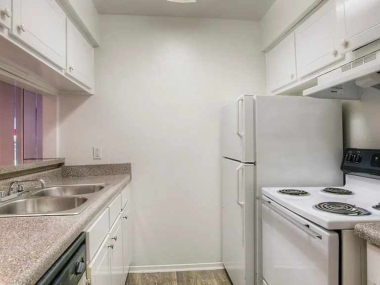 Villa Marina Apartments — Photo 9