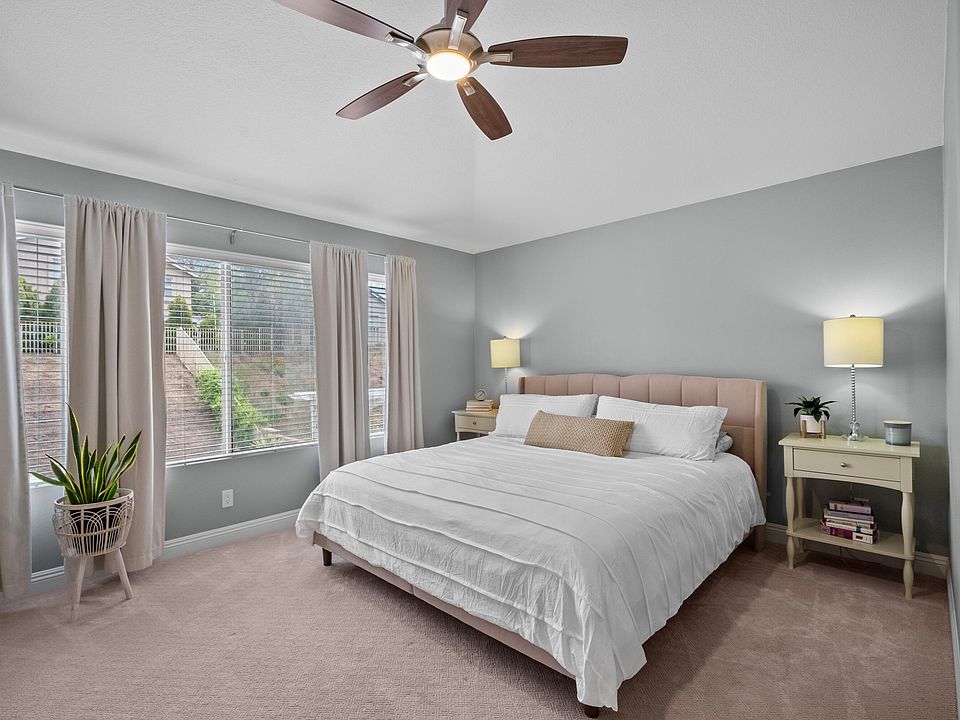 1st image of 27916 Balsam Ct