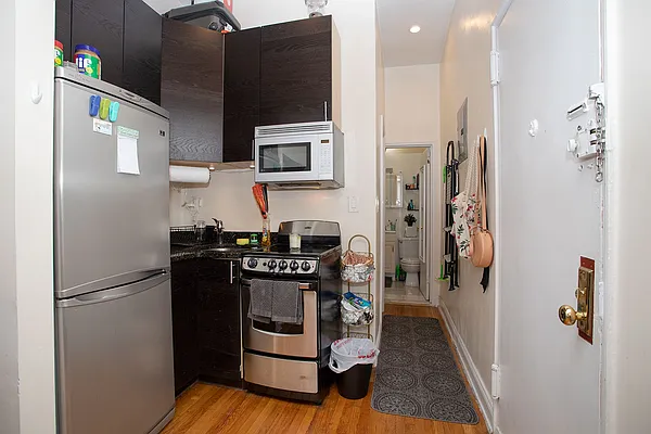 Rented by J & M Realty Services Corp (Management) | media 16