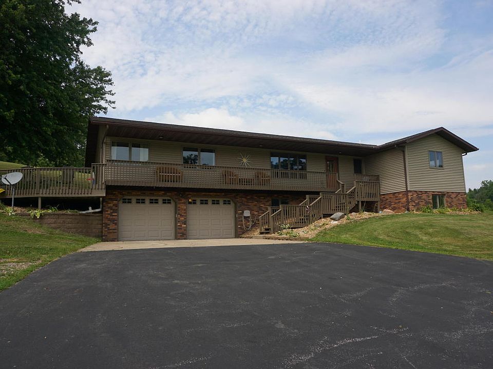 1st image of W23678 American Heights Ln