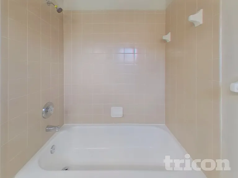 15357 Westminister Ave — Photo 9