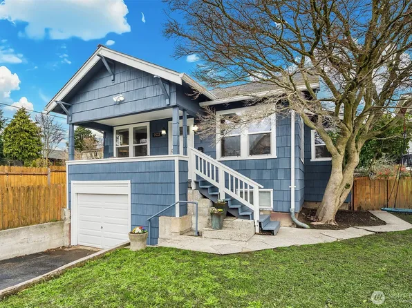 902 N 96th Street, Seattle, WA 98103