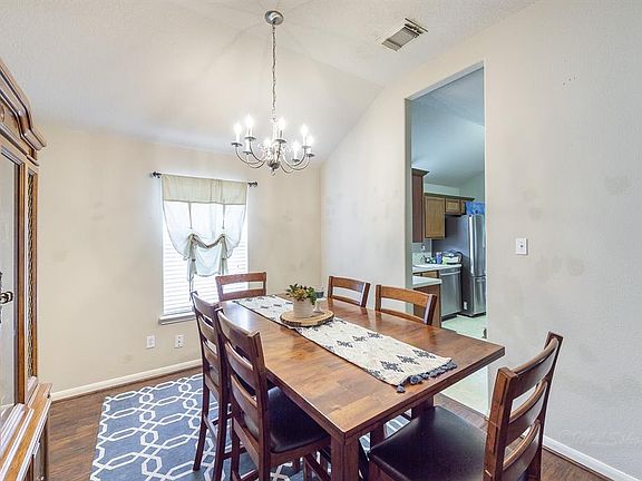 4th image of 24615 Colonial Elm Dr