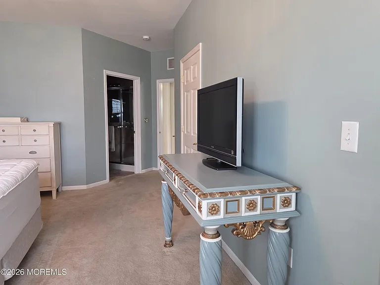11 Cooper Ave #107 — Photo 8