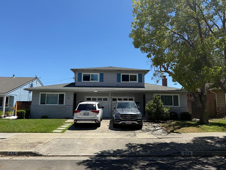 1st image of 876 Desert Isle Dr