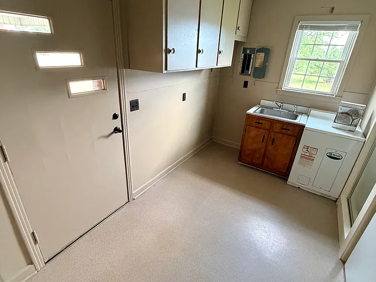 255 Fire Station Rd — Photo 6